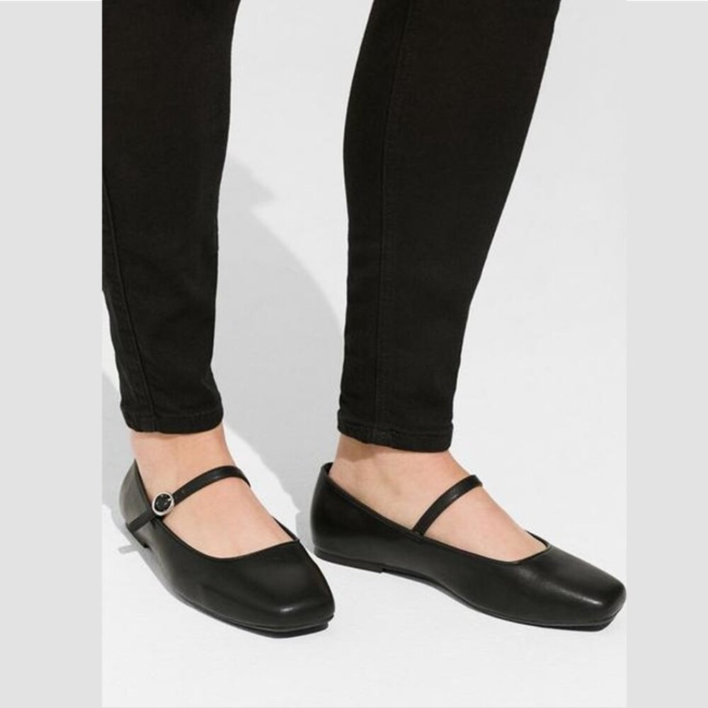Torrid Black Mary Jane Flats